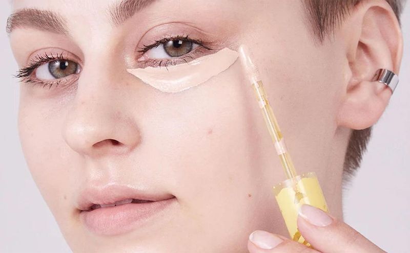 بررسی انواع کانسیلر