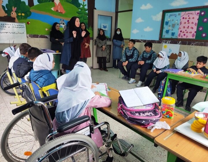 برنامه‌های تفریحی و آموزشی برای معلولان در محلات توسط شهرداری تهران