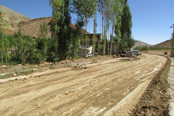 خسارات از جیب رانندگان؛ فرسودگی جاده‌ها و معابر شهری خراسان شمالی