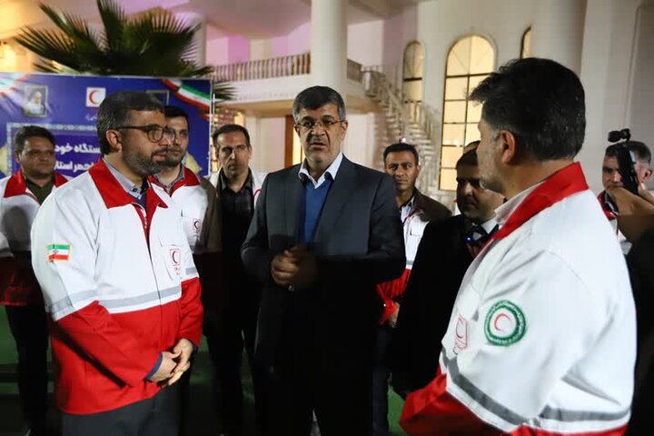 عشقی: ۱۷ خودروی اداری به ناوگان جمعیت هلال احمر استان یزد اضافه شد