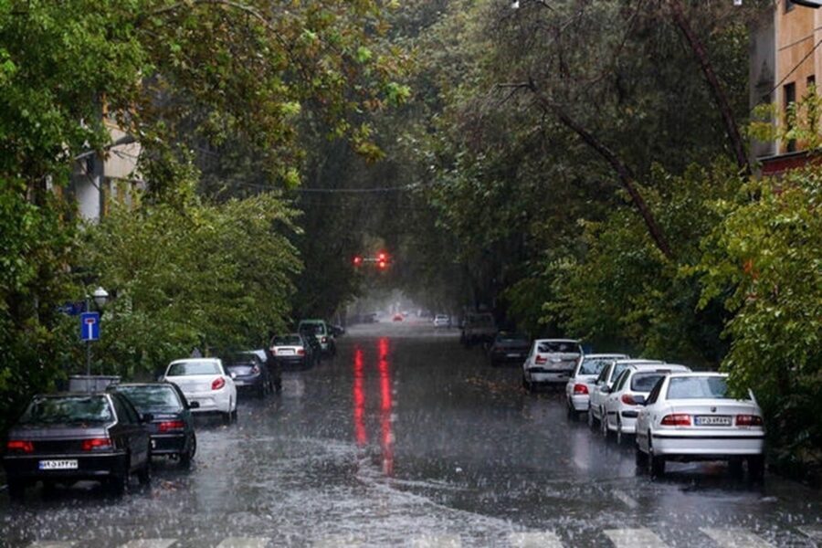 هشدار هواشناسی تهران / آغاز بارش‌های رگباری از ساعتی دیگر