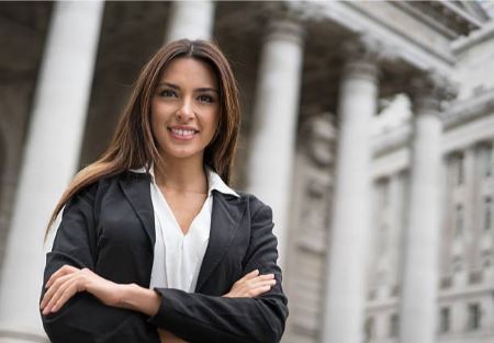 وکیل ایرانی در شهرهای مختلف کانادا
