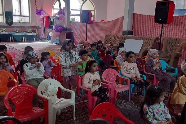 اعتکاف مادرانه در بیرجند؛ آوای برکت و خوشترین لالاییهای مادری اعتکاف مادرانه در بیرجند؛ آوای برکت و خوشترین لالاییهای مادری