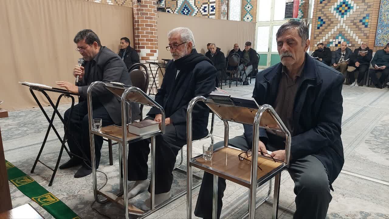 دعای ندبه در مسجد حضرت قائم (عج) بیجار به نیت سردار دلها قرائت شد دعای ندبه در مسجد حضرت قائم (عج) بیجار به نیت سردار دلها قرائت شد