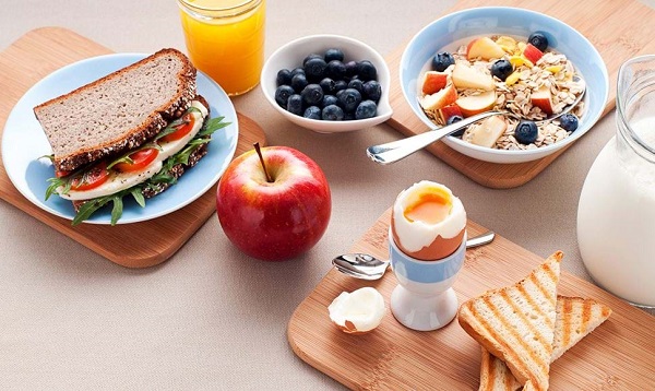 صبحانه مناسب برای کبد چرب