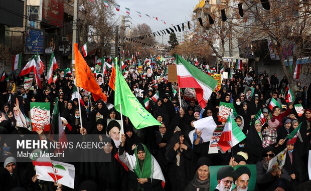 از کوهستان فیروزکوه تا دشت ورامین و شهریار؛ روایت مهر از حواشی ۲۲ بهمن