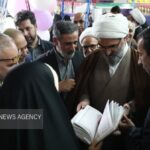 امام جمعه سمنان: «انگیزه‌بخشی» کلید ترویج کتابخوانی در نسل جوان است