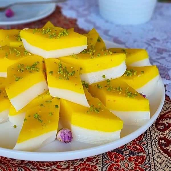 ترحلوا؛ شیرینی اصیل ماه رمضان در فرهنگ شیرازیها ترحلوا؛ شیرینی اصیل ماه رمضان در فرهنگ شیرازیها