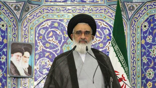 تقویت امید اجتماعی و عدم هم‌صدایی با جریان های مأیوس‌کننده ضروری است