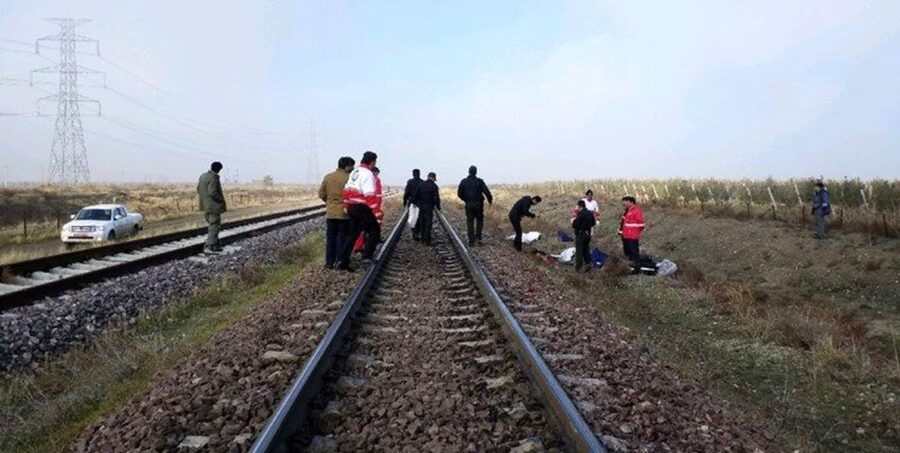 جزئیات هولناک از برخورد مرگبار قطار با عابر در قم