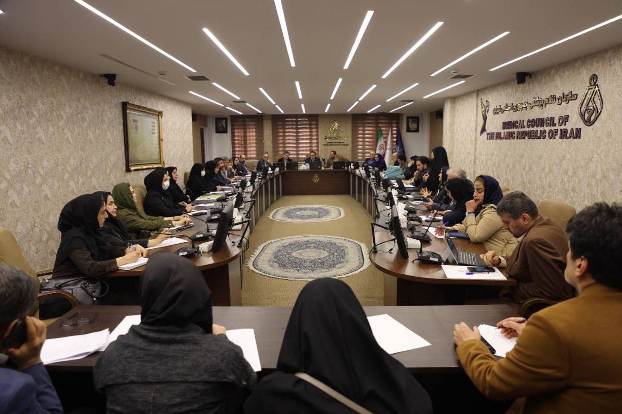 حضور رئیسکل سازمان نظام پزشکی در کارگروه تخصصی هماهنگی نظارت بر سقط جنین استان تهران حضور رئیسکل سازمان نظام پزشکی در کارگروه تخصصی هماهنگی نظارت بر سقط جنین استان تهران