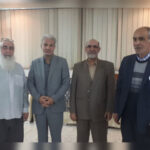 خانواده شهدا الگوی بی نظیری برای ملت هستند