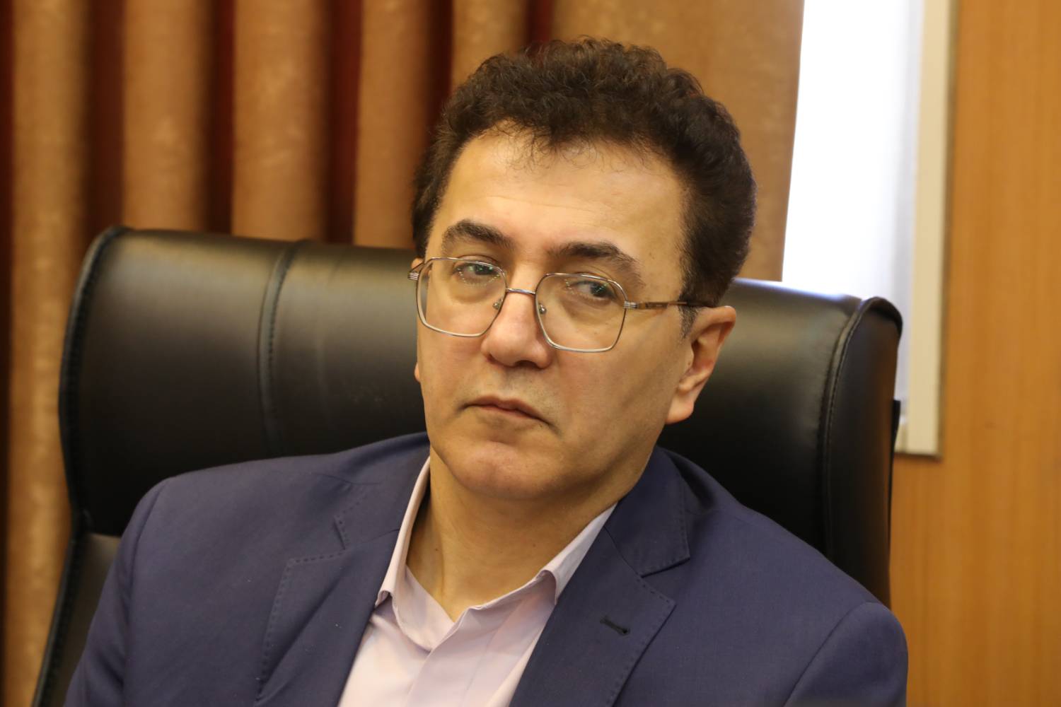 رئیس شورای‌عالی سازمان نظام پرستاری خواستار توجه مسئولان به مشکلات جامعه پرستاری شد