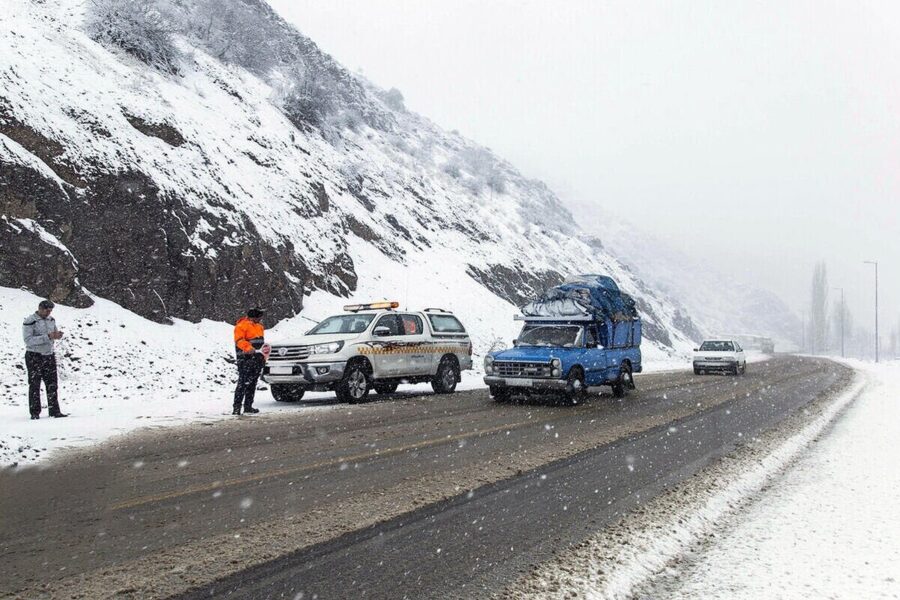 رانندگان مراقب باشند/ برف و باران در ۱۰ استان ادامه دارد