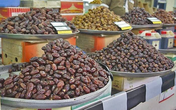 عرضه ۱۰ تن خرما با ۱۵ درصد تخفیف در بازار لرستان