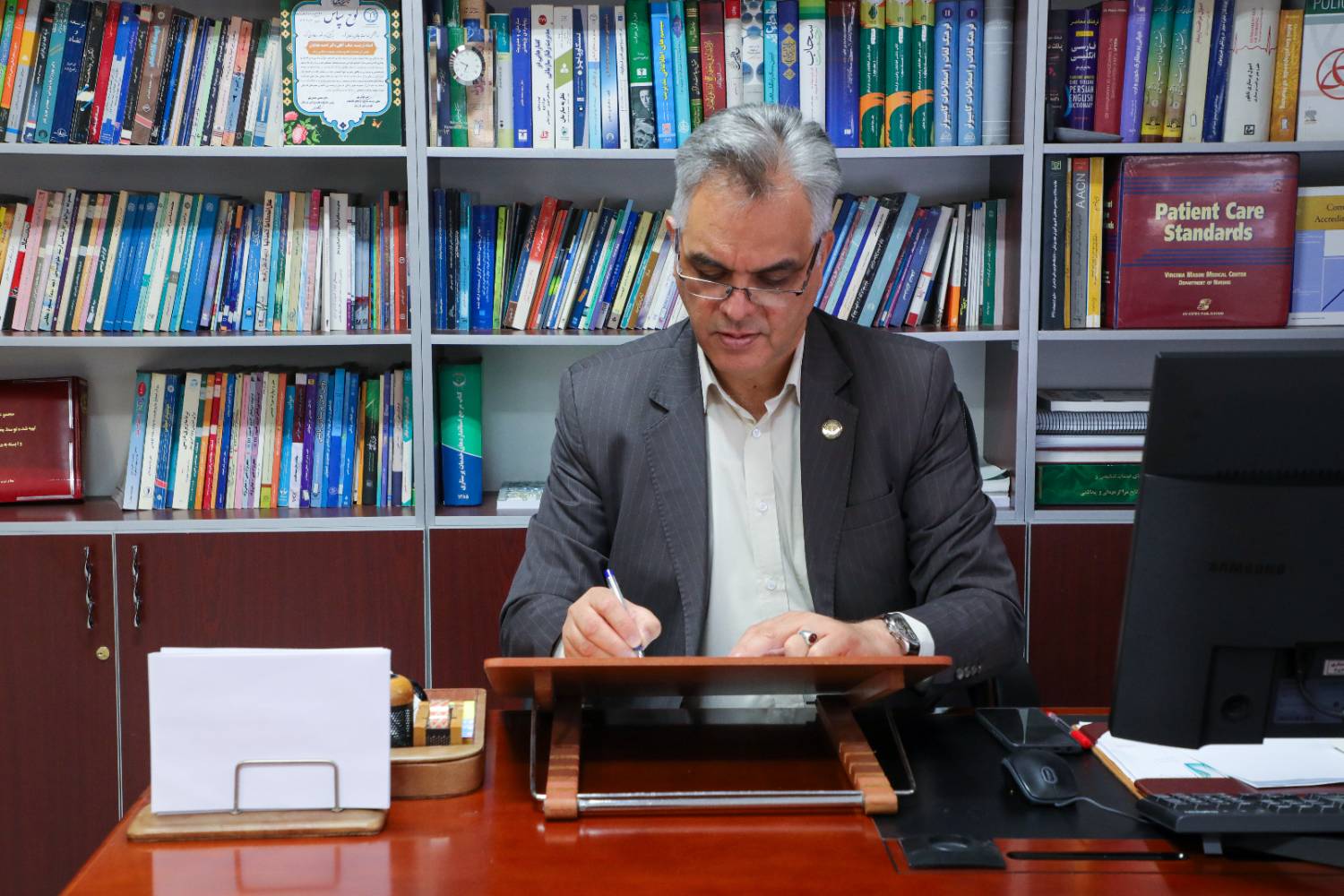 قدردانی رئیس‌کل سازمان نظام پرستاری از اجرای قانون تعرفه‌گذاری در مراکز درمانی صنعت نفت