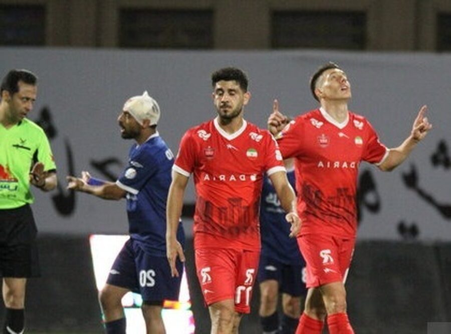 ابهام در وضعیت لیگ برتر فوتبال ایران / بازیکنان ازبکی بلاتکلیف هستند