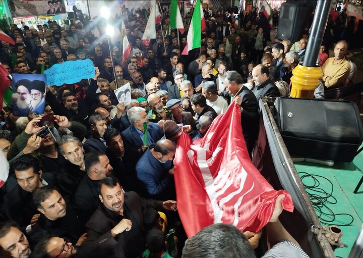 اقتدار و ایستادگی مردم بردسکن در شب پنجاه و سوم