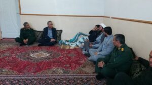دیدار مسئولان با رزمنده جنگ تحمیلی سوم در کنگان