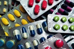 لیست دارو‌های ممنوعه در سفر حج تمتع/ زائران بخوانند