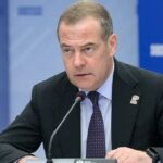 واکنش مدودف به اظهارات ترامپ درباره نفت ایران