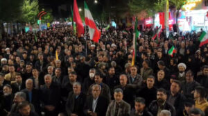 اجتماع شبانه مردم میاندوآب در شب‌های اقتدار ملی