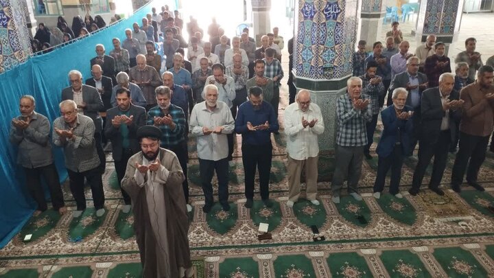 اقامه نماز عید قربان در مسجد جامع کوهبنان