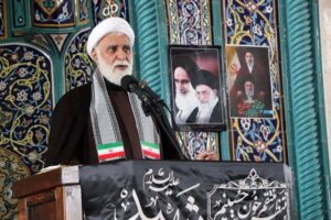 امام جمعه کیش: صرفه جویی و همدلی راه عبور از مشکلات است