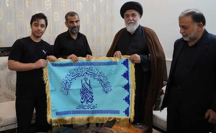 حجت الاسلام اجاق‌نژاد: راه شهدا با ایستادگی بازماندگان ادامه پیدا می‌ک