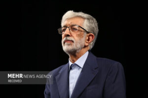 حداد عادل: رهبر انقلاب نگران هستند که بعضی‌ها قدر حضور مردم را ندانند