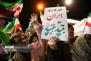 خضور باشکوه زنجانی‌ها در میدان دفاع از حریم وطن