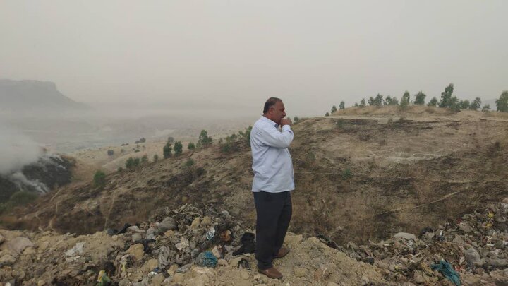 دود زباله در آسمان لنده؛آتش‌سوزی جایگاه پسماند به جنگل‌ها خسارت زد