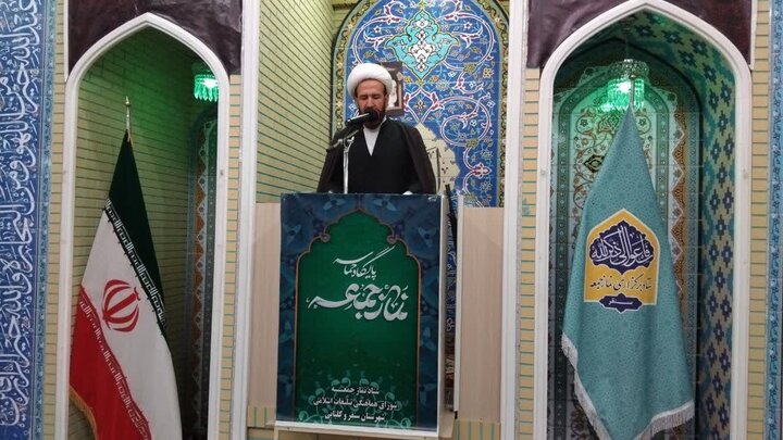 رضائی: دشمن با پاسخ قاطع نیروهای مسلح در هرمز زمین‌گیر شد