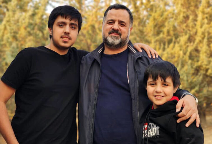 روایت پدر و مادر شهیدی که پسرشان را تا آسمان بدرقه کردند