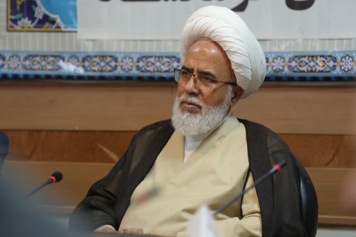 شهید آیت‌الله رئیسی حقیقتاً الگویی برای جامعه اسلامی ما شد