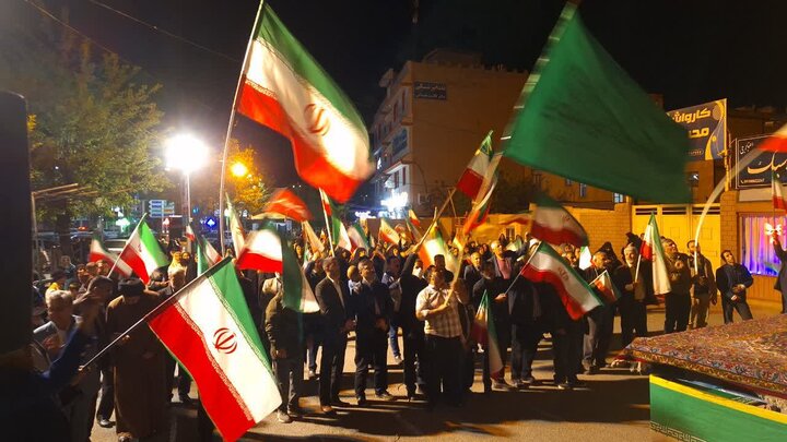 شکوه حضور ساوجی‌ها در شصت و هفتمین شب بیعت با رهبر معظم انقلاب