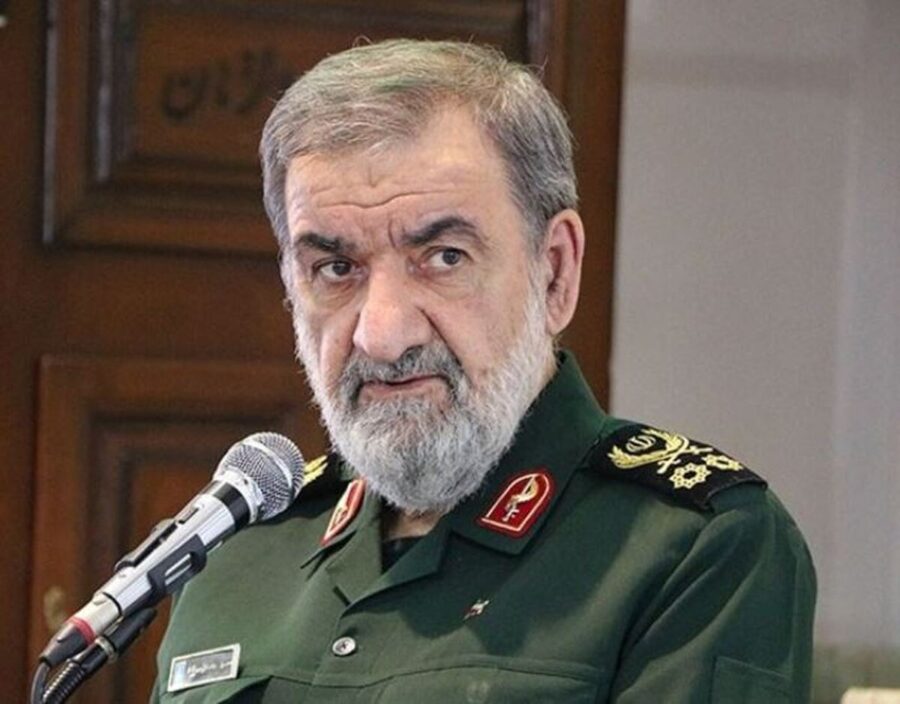 محسن رضایی: اجازه نمی‌دهیم آمریکا بدون پرداخت هزینه فرار کند