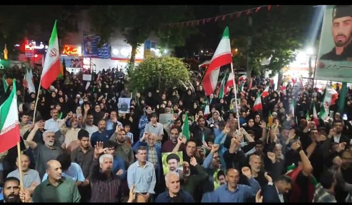 میدان‌داری خرم‌آبادی‌ها از خیابان انقلاب تا چهارباغ