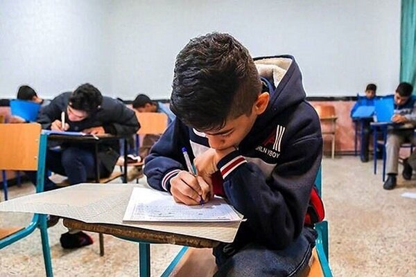 نظری: تمامی آزمون‌های مدارس گلستان فقط در بستر شاد برگزار می‌شود