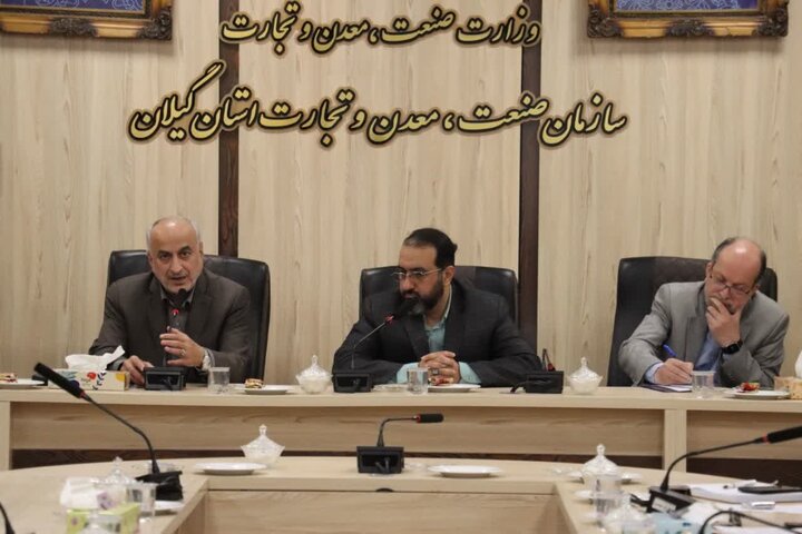 پورحیدری: تیم اقتصادی گیلان در خدمت تولید است