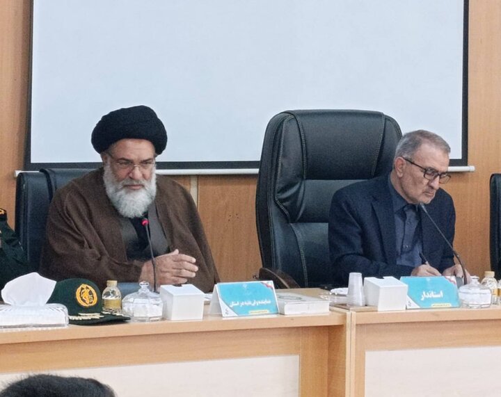 آیت‌الله حسینی: امام حسین(ع) برای نجات انسان و احیای دین خدا قیام کرد
