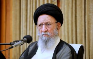 آیت‌الله نورمفیدی: مسئولان پای حرف اصناف بنشینند