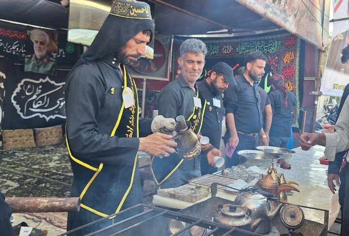 اجتماع باشکوه عاشورائیان در گناوه برگزار شد