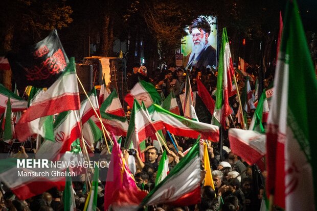 استیصال دشمن از وحدت مردم ایران؛ انسجام رکن اساسی این روزها است