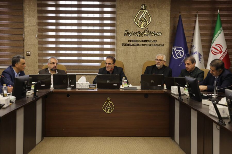 تأکید رئیس‌کل سازمان نظام پزشکی بر هماهنگی برای اجرای راهبردهای سازمان نظام پزشکی