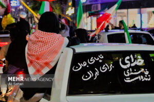 خاکعلی در شب نودوهفتم؛ جلوه‌ای از حضور و همبستگی مردمی