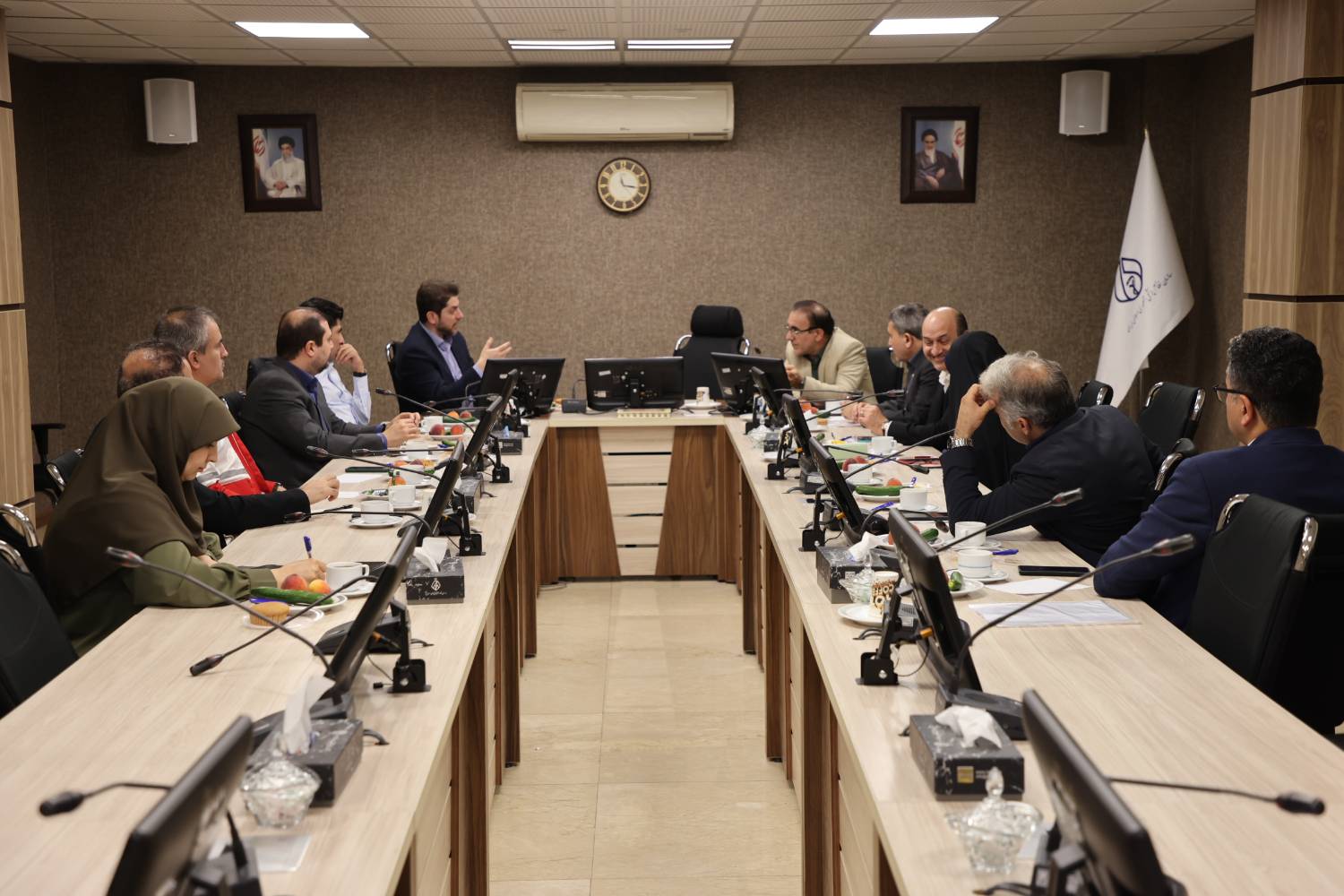 دیپلماسی سلامت باید به یکی از اولویت های راهبردی کشور تبدیل شود دیپلماسی سلامت باید به یکی از اولویت های راهبردی کشور تبدیل شود