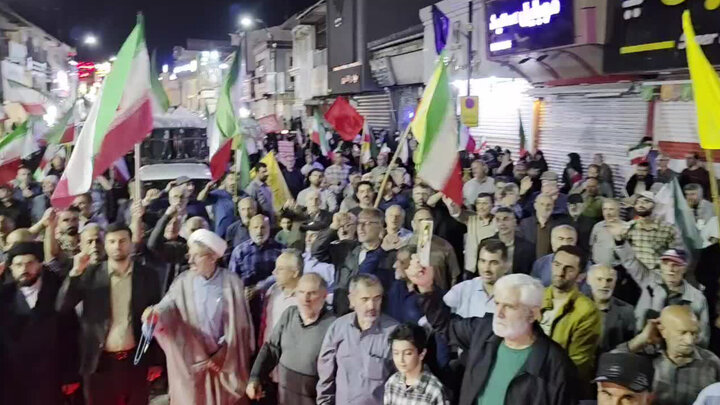 راهپیمایی مردم تویسرکان در یکصدمین شب ایستادگی