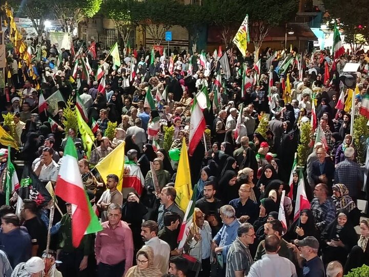 صد و نهمین تجمع حماسی مردم خمین با نوای یا حسین(ع) در شب سوم محرم