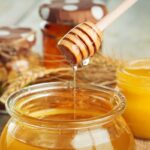 طب سنتی؛ خواص عسل طبیعی و نقش آن در بهبود سلامت عمومی